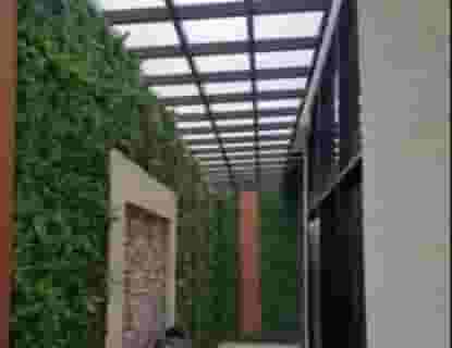 Works in all types of artificial and natural grass