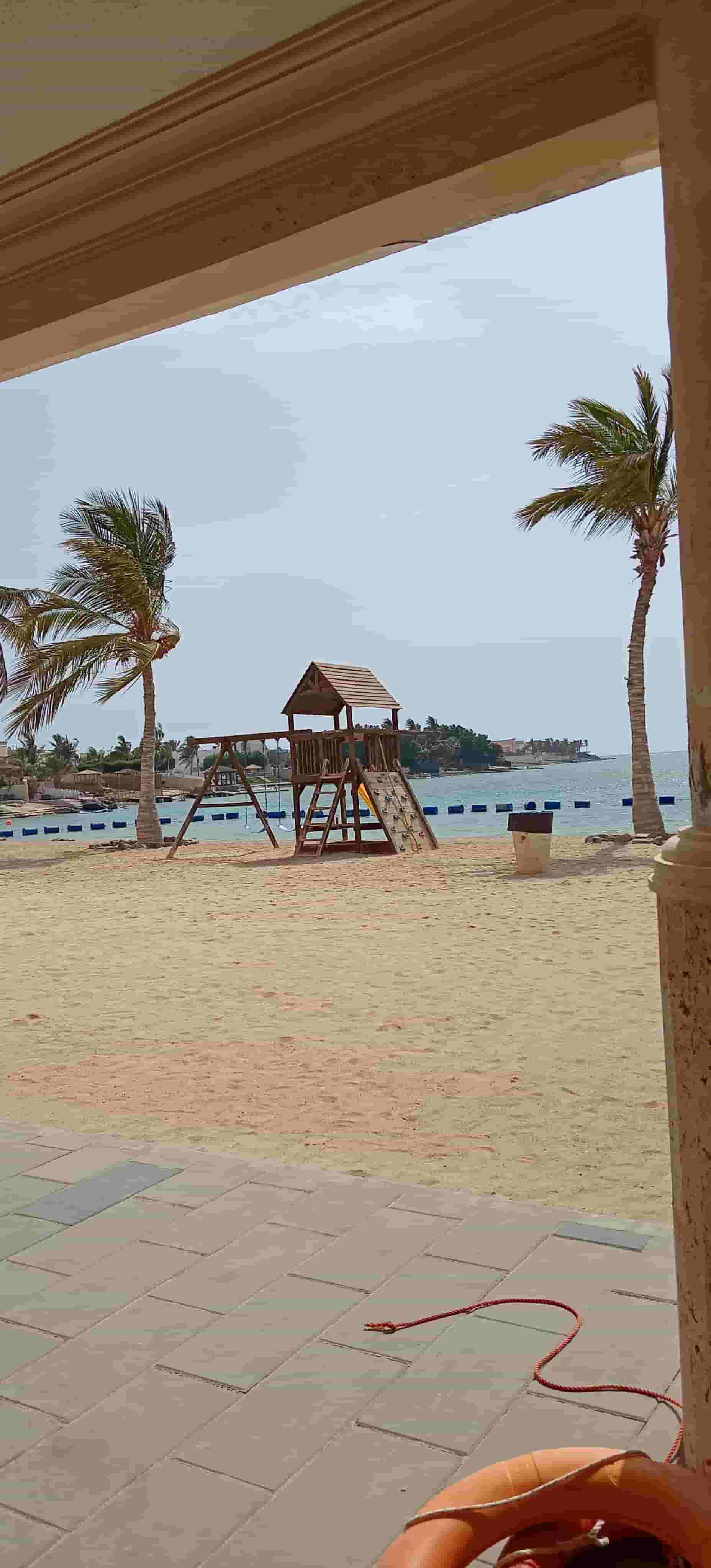 Fun Beach Chalet on the sandy beach Durrat Alarous